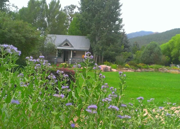 Apple Orchard Inn